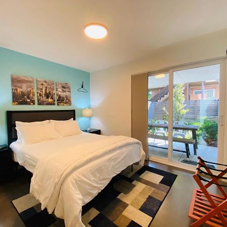 Modern Ballard Townhouse - 92 Walkscore & Rooftop! Seattle Exterior photo