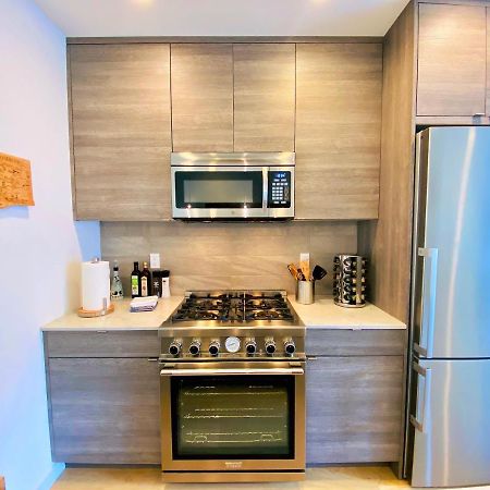 Modern Ballard Townhouse - 92 Walkscore & Rooftop! Seattle Exterior photo