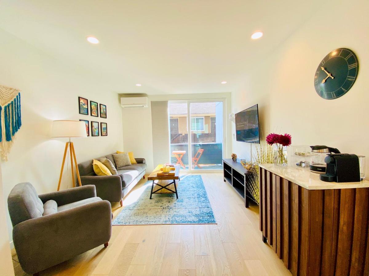 Modern Ballard Townhouse - 92 Walkscore & Rooftop! Seattle Exterior photo